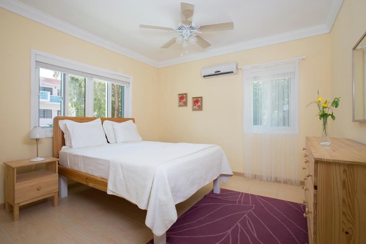 Sir Charles Guest House Palmetto Point Exteriör bild